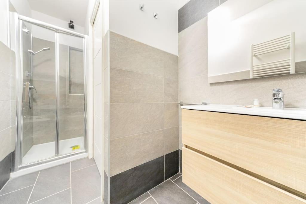 Appartamento Unico A Bologna Con 3 Camere E Parcheggio Gratuito Exteriör bild