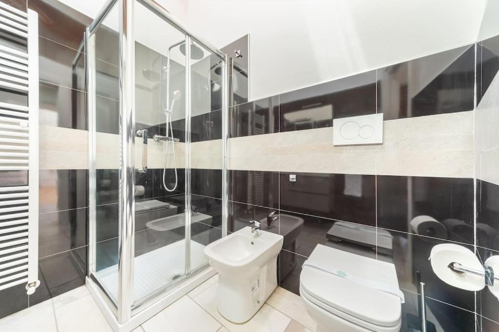 Appartamento Unico A Bologna Con 3 Camere E Parcheggio Gratuito Exteriör bild