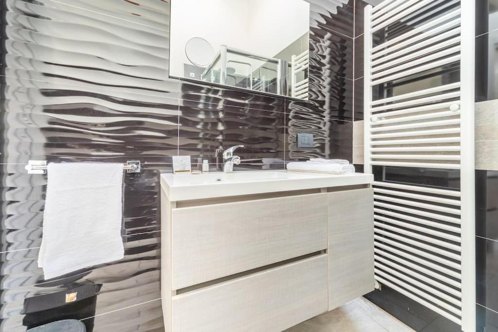 Appartamento Unico A Bologna Con 3 Camere E Parcheggio Gratuito Exteriör bild